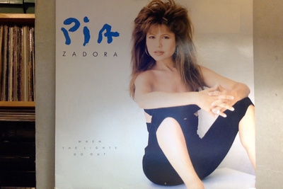 PIA ZADORA :: WHEN THE LIGHTS GO OUT :: VINYYLI LP ..1988 !!
