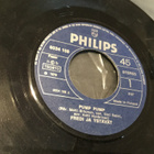 Fredi ja Ystävät Pump Pump single 1976 - pikkukuva 1