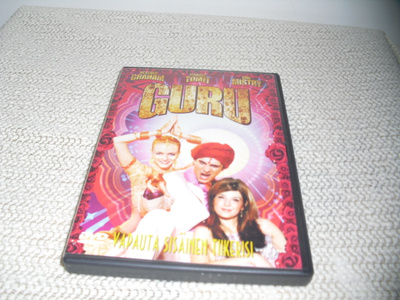GURU (Heather Graham)***
