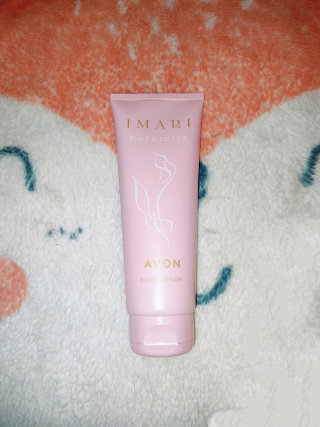 ~Avon Imari naturelle vartaloemulsio~