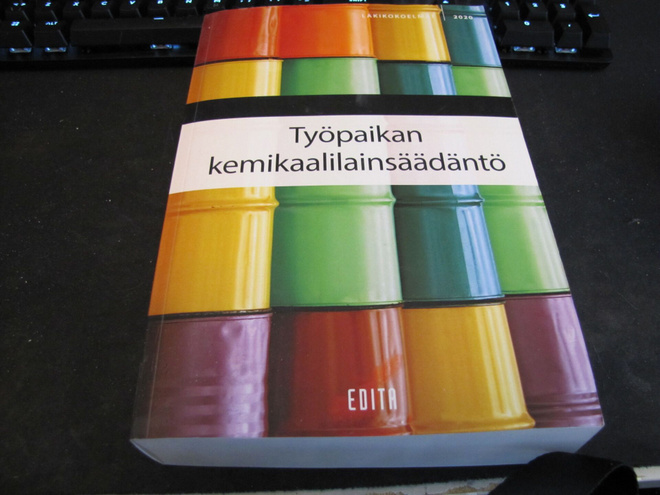 Työpaikan kemikaalilainsäädäntö 2020