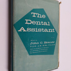 John C. Brauer : The dental assistant - pikkukuva 1