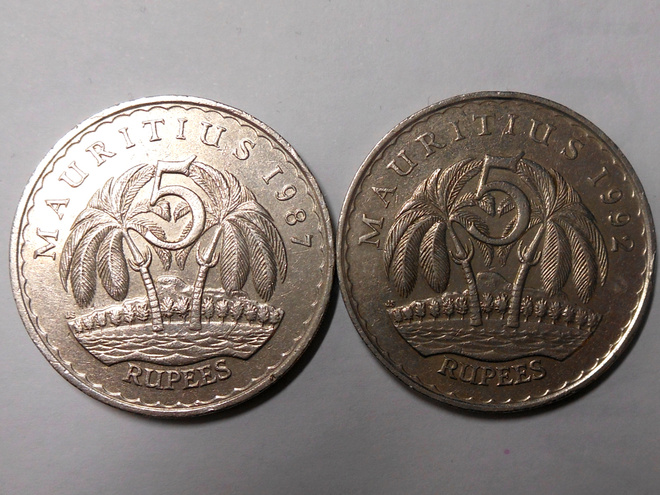 Mauritius. 5 rupees 1987, 1992.