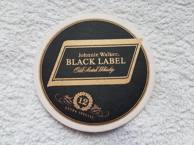 Johnnie Walker Black Label Tuopinalunen