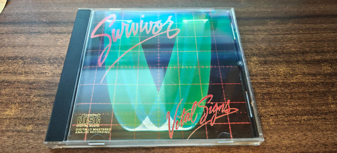 SURVIVOR Vital signs CD