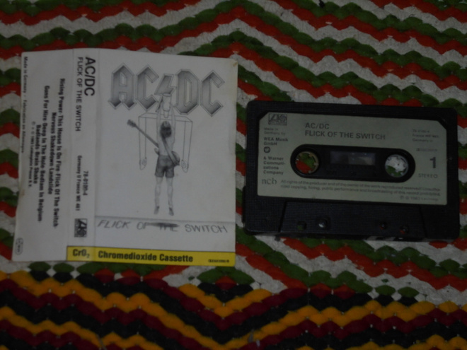 C-kasetti -  AC/DC - Flick Of The Switch - 1983 hard rock EX