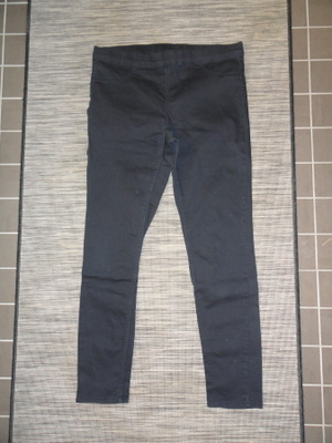 Mustat housut M/L