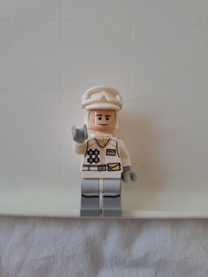LEGO Hoth Rebel Trooper White Uniform