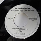 LAMA - VÄLIAIKAINEN / AINOO LAJISSAAN M-/EX 7" SINGLE PROMO - pikkukuva 4
