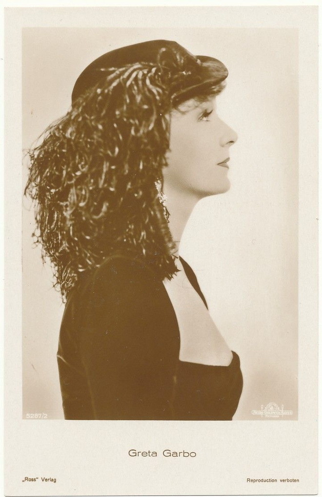 Filmitähti GRETA GARBO - vanha kortti