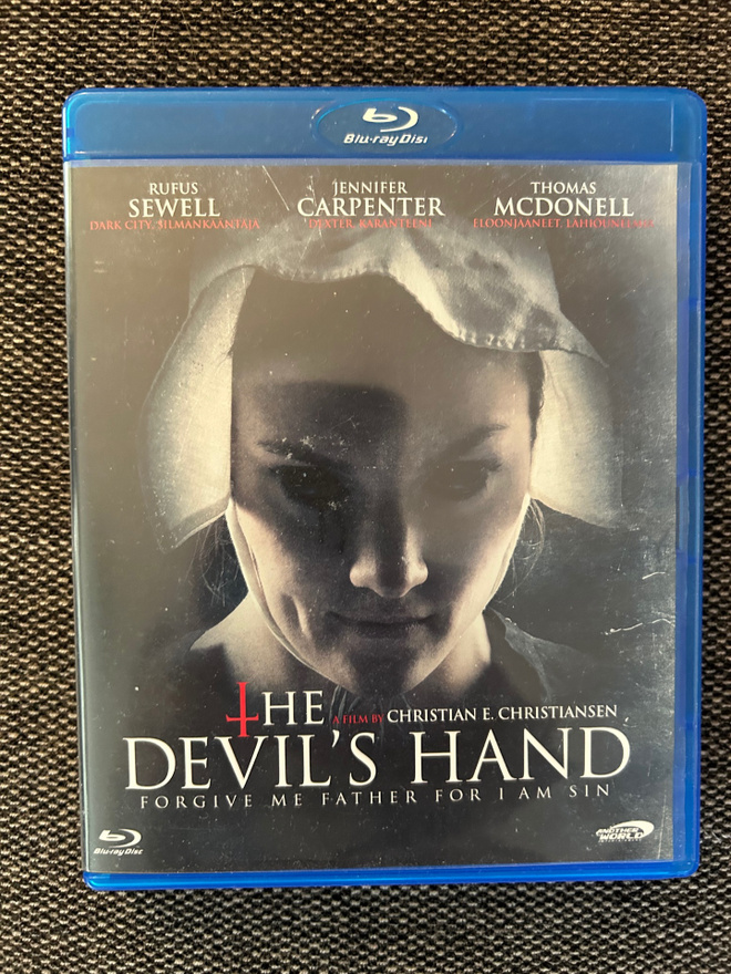 The Devil's Hand 2014 Suomijulkaisu BLU-RAY