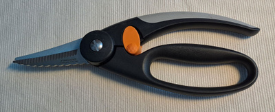 Fiskars kalasakset 22 cm