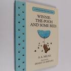 Alan Alexander Milne : Winnie-the-Pooh and Some Bees - pikkukuva 1