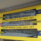 Revell 50 vuotta authentic kits ohjuslaivasto pienoismalli - pikkukuva 4