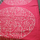 Pöytäliina, punainen, puuvillaa 125x  130cm - pikkukuva 2
