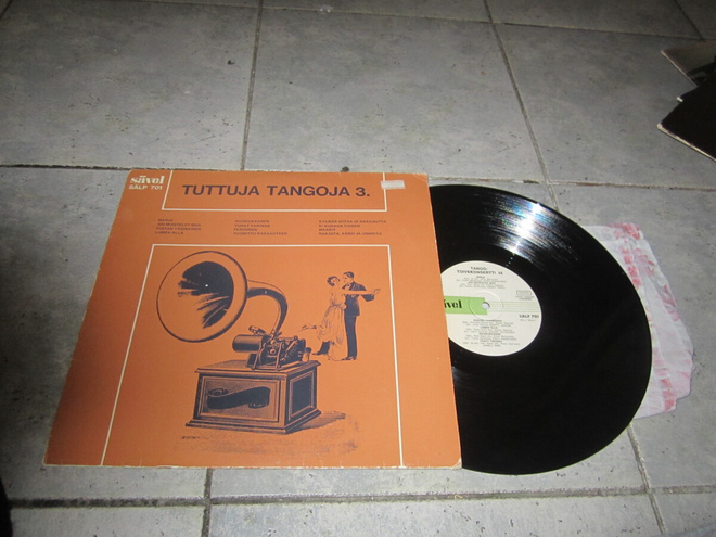 Various – Tuttuja Tangoja 3 - mm juhani kotajärvi, ym