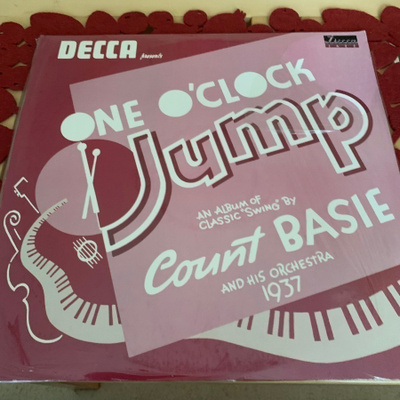 COUNT BASIE: One O’ Clock Jump. ** UUSI**
