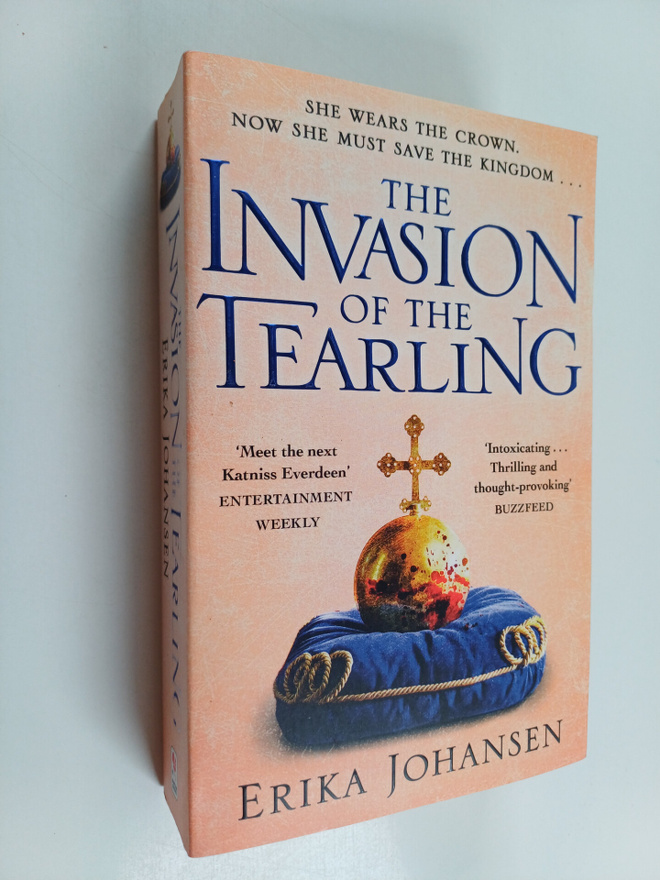Erika Johansen : The invasion of the Tearling