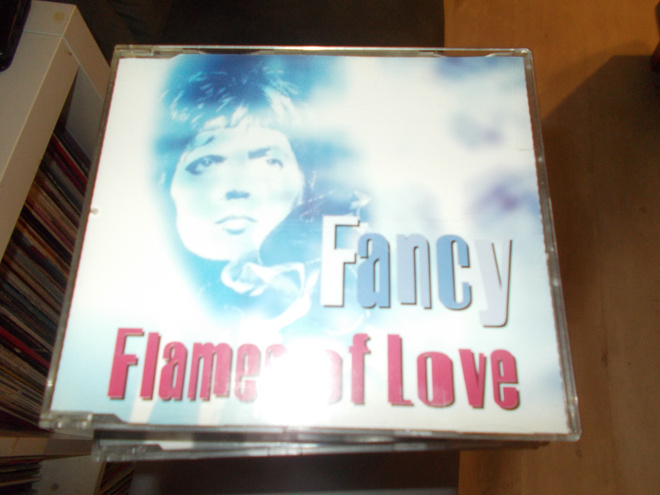 CDM FANCY ** FLAMES OF LOVE **