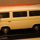 Volkswagen transporter T3 bussi -86  Valkoinen 1:24 ALE! - pikkukuva 3