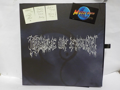 CRADLE OF FILTH  DARKLY, DARKLY, VENUS AVERSA BOX NIMMAREIN