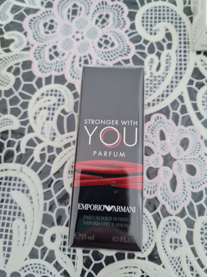 Hajuvesi Giorgio Armani Stronger With You Parfum