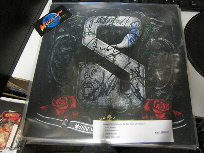 SCORPIONS - STING IN THE TAIL LP KOKO BÄNDIN NIMMAREILLA