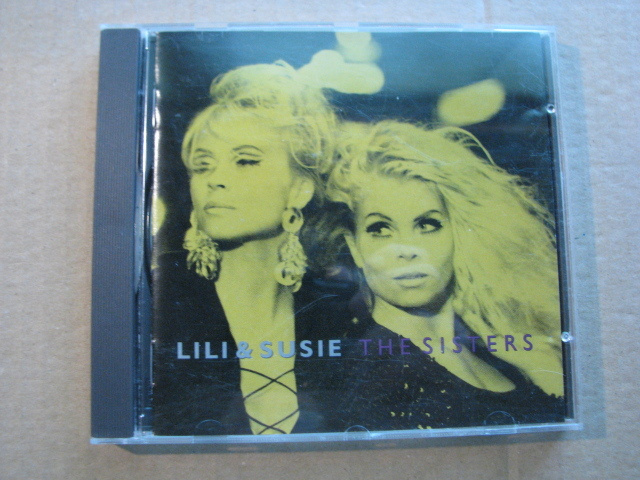 LILI & SUSIE - The Sisters