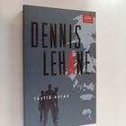 Dennis Lehane : Täyttä sotaa - pikkukuva 1