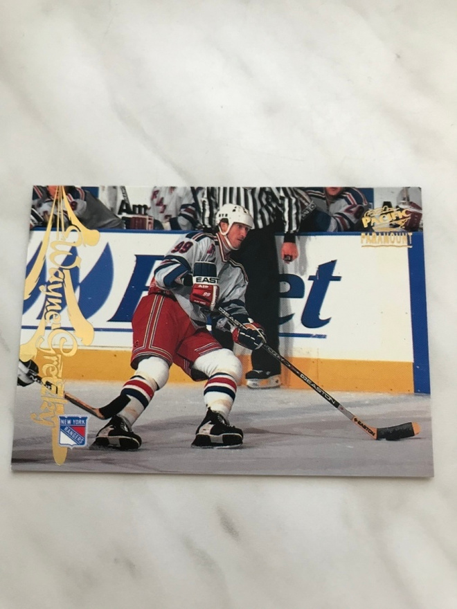 1997-98 Pacific Paramount Wayne Gretzky #115