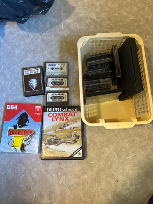 Commodore 64 pelejä sekalainen setti