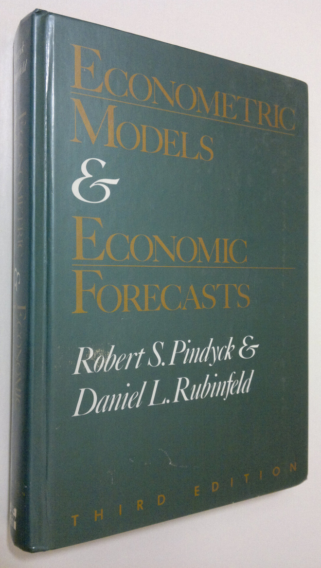 Robert S. Pindyck : Econometric Models and Economic Forec...