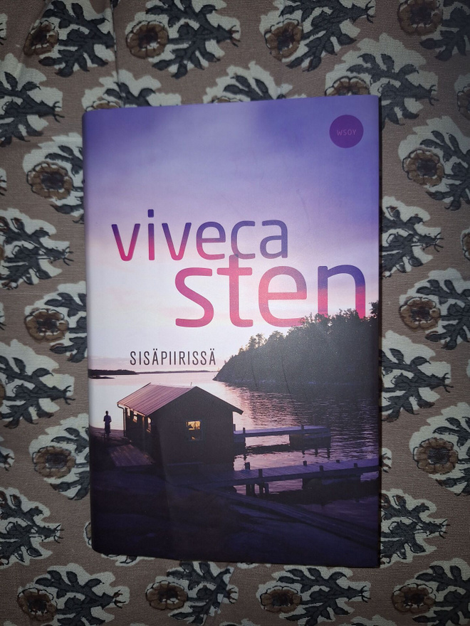 Viveca Sten : Sisäpiirissä 1p
