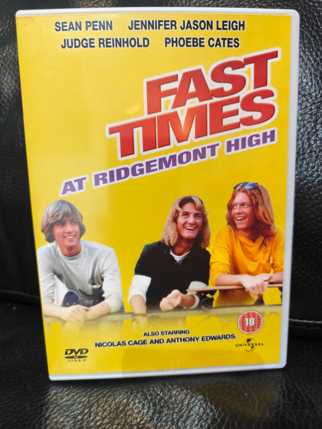 Kuumat Kinkut - Fast Times at Ridgemont High (1982) DVD