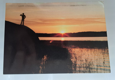 auringonlasku, rantakalliolla, kulkenut 1980