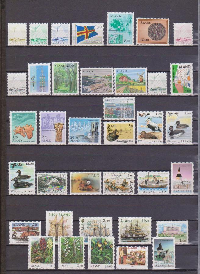 Åland  markka-ajan 1984-2001 merkkejä postituoreena **.