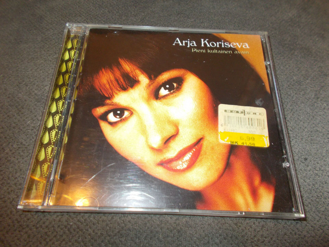 CD ARJA KORISEVA ** PIENI KULTAINEN AVAIN **