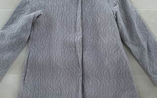 Pomp de Lux uusi takki kevääseen, koko 140cm
