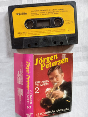 C- KASETTI: JÖRGEN PETERSEN : KULTAINEN TRUMPETTI 2