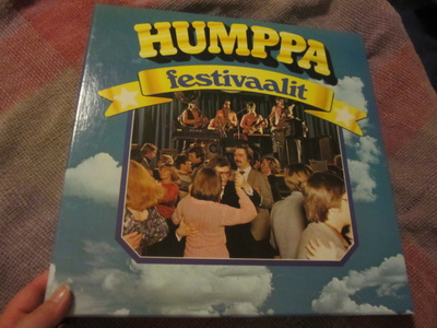 Humppafestivaalit 8 lp:n boksi