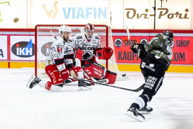 Bednar Maastokuvioinen pelipaita Porin Ässät Game Worn