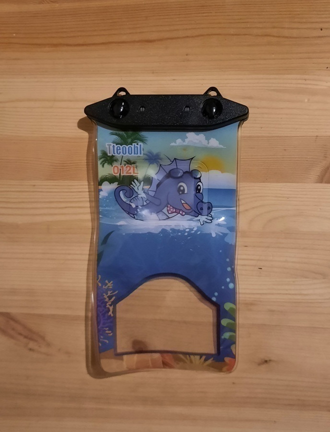 Vesitiivis kännykkäpussi