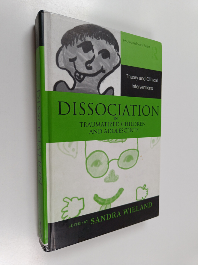 Dissociation in traumatized children and adolescents : th...