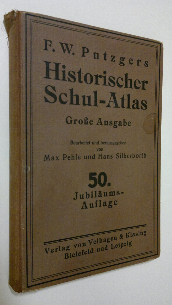 Max Pehle : F. W. Putzgers Historischer Schul-Atlas