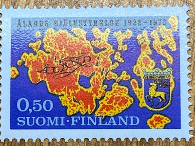 AHVENANMAAN ITSEHALLINTO 50 VUOTTA**