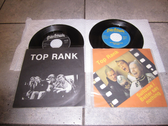 TOP RANK - 2 SINGLEÄ - UUDENVEROISET M-