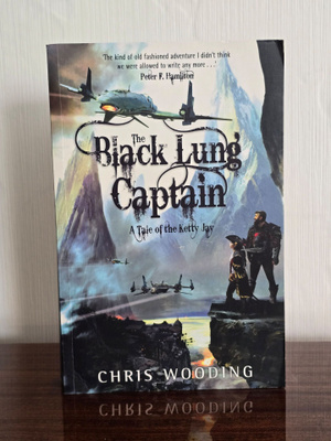 The Black Lung Captain (Chris Wooding)