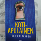 Freida McFadden - Kotiapulainen (pokkari) - pikkukuva 1