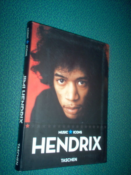 Music Icons - JIMI HENDRIX (Tashen 2009) Sis.postikulut