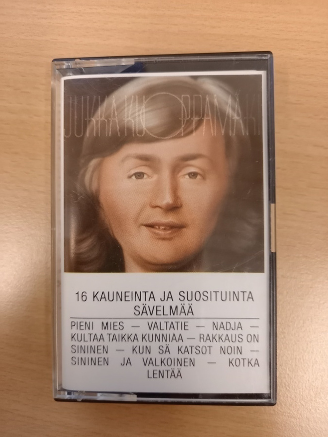 C-kasetti, Jukka Kuoppamäki: 16 kauneinta ja suosituinta säv